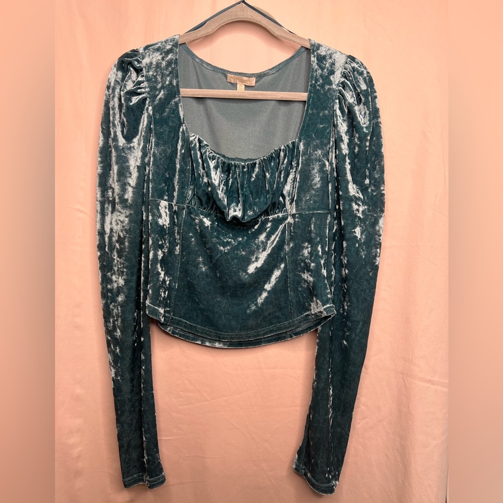 Put On A Show Crushed Velvet Top